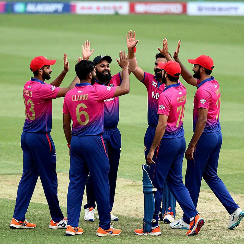 বাবর আজমের চার ইনিংস, ১১৮ রান ও শূন্য পঞ্চাশ: পাকিস্তানের আশ্বাস বনাম লেজারের হিসাব